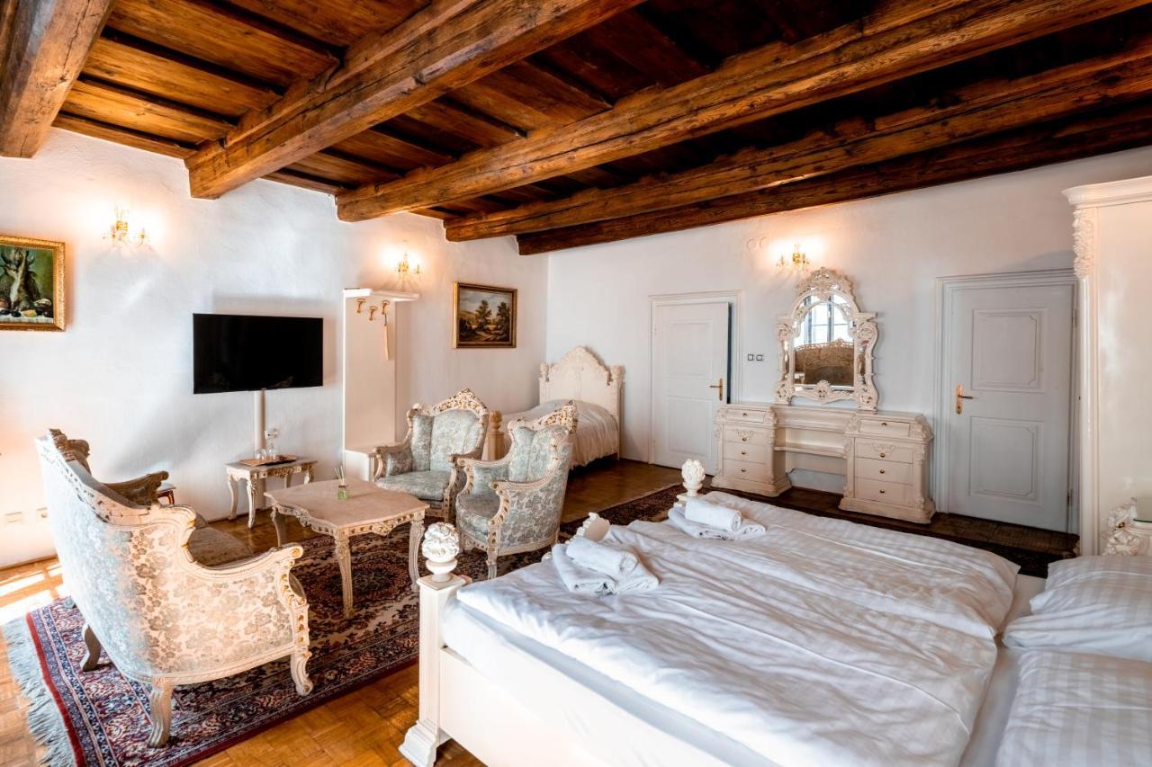 Český Krumlov 莱拉里亚旅馆酒店 外观 照片
